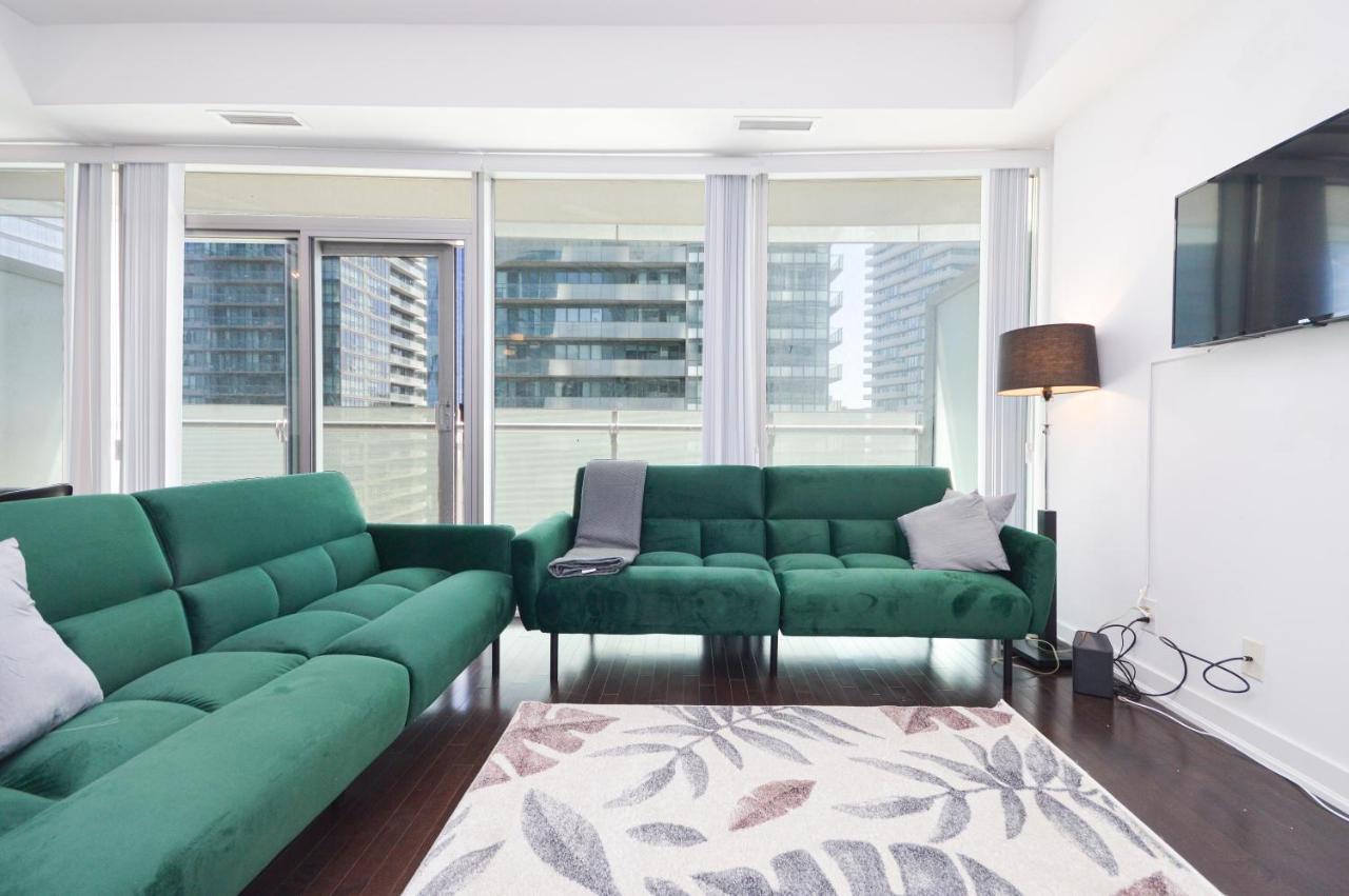 Downtown Toronto Condo Near Cn Tower, Mtcc, Rogers Center , Union Station Buitenkant foto