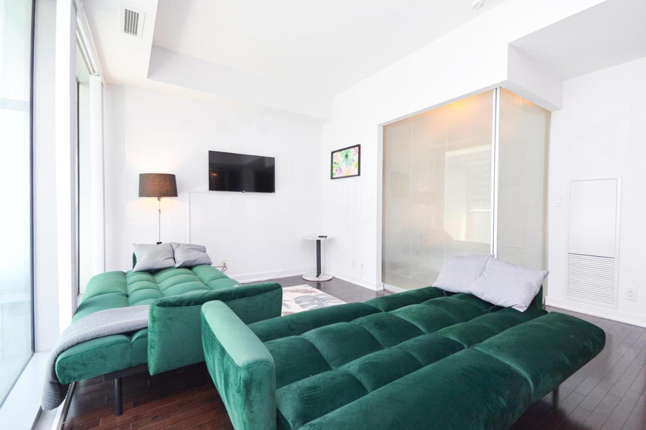 Downtown Toronto Condo Near Cn Tower, Mtcc, Rogers Center , Union Station Buitenkant foto