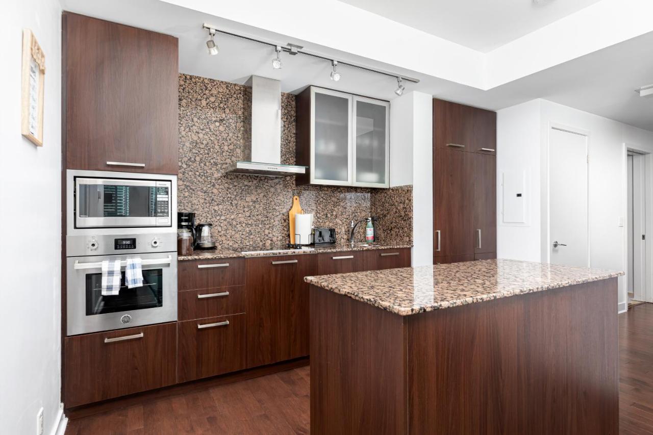 Downtown Toronto Condo Near Cn Tower, Mtcc, Rogers Center , Union Station Buitenkant foto