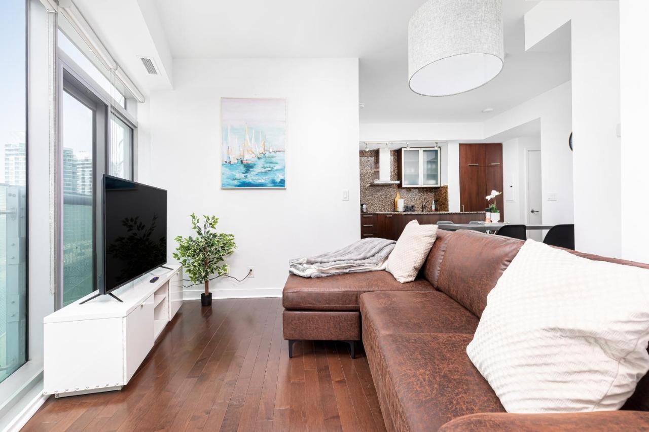 Downtown Toronto Condo Near Cn Tower, Mtcc, Rogers Center , Union Station Buitenkant foto